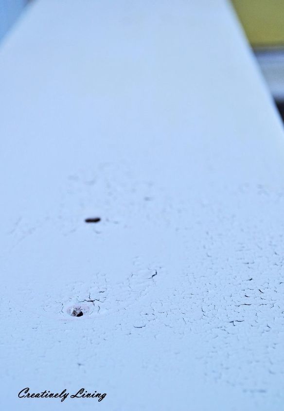 amazingly chippy dresser, painted furniture