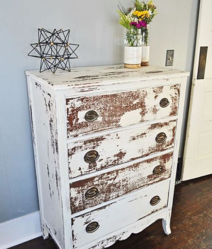 amazingly chippy dresser, painted furniture